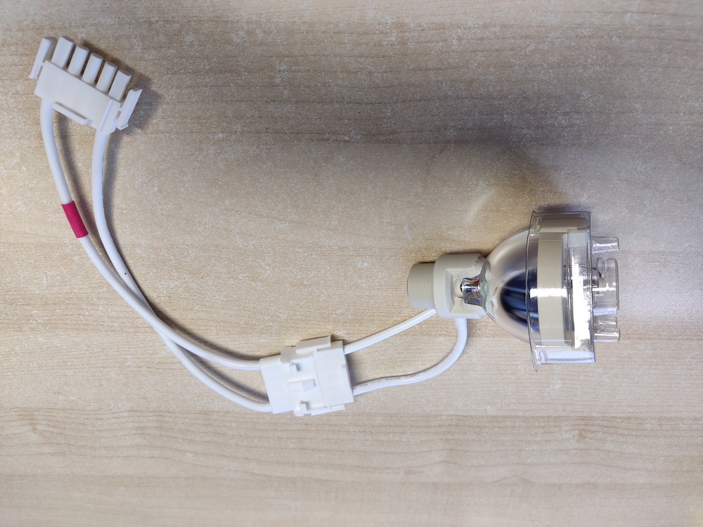 OSRAM XBO R 180W/45C  special short arc lamp with longer cables 22 centimetres and connector